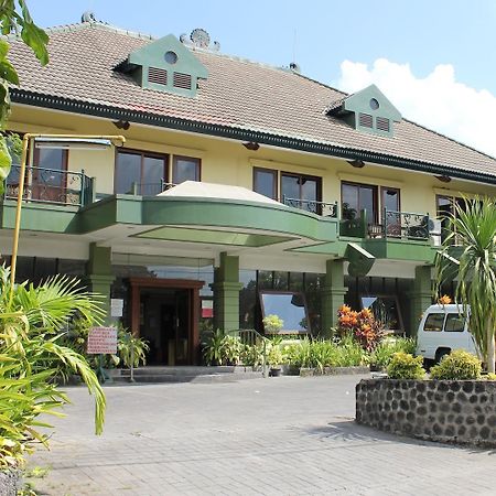 Hotel Winotosastro Garden Jogjacarta Exterior foto
